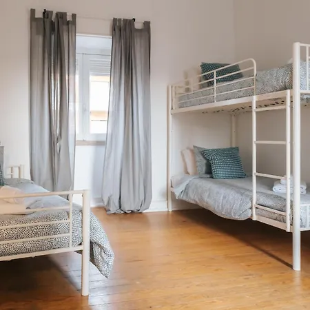 Aquilla Family 307 * Lisboa