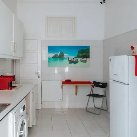 Aquilla Family 307 *